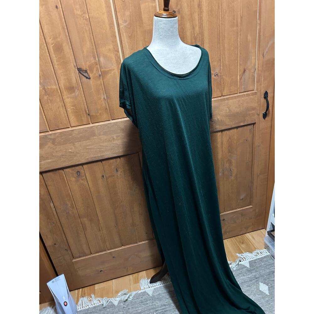 NWOT Forest Green Women's Maxi Dress Side Slit Size XL Resortwear